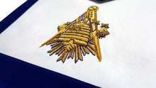 Charger l&#39;image dans la galerie, Master Mason Blue Lodge Apron - Hand Embroidery