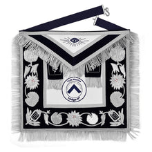 Afbeelding in Gallery-weergave laden, Worshipful Master Blue Lodge Apron - Customizable Blue Velvet With Silver Bullion &amp; Fringe