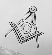 Charger l&#39;image dans la galerie, Masonic Blue Lodge White Machine Embroidery Apron with square compass with G | Regalia Lodge