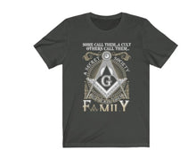 Carica l&#39;immagine nel visualizzatore di Gallery, I Call Them Family Masonic T-Shirt | Regalia Lodge