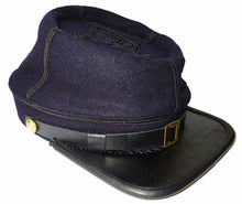Carica l&#39;immagine nel visualizzatore di Gallery, Civil War Union officer&#39;s Infantry leather Peak Kepi, Navy Blue with Black rows